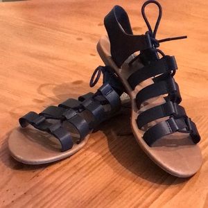 Strappy SO sandals